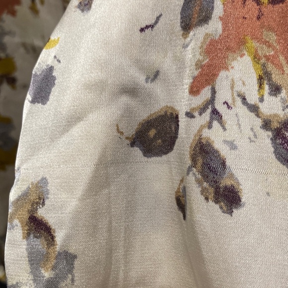 Multicolor Floral Blouse - Picture 11 of 16